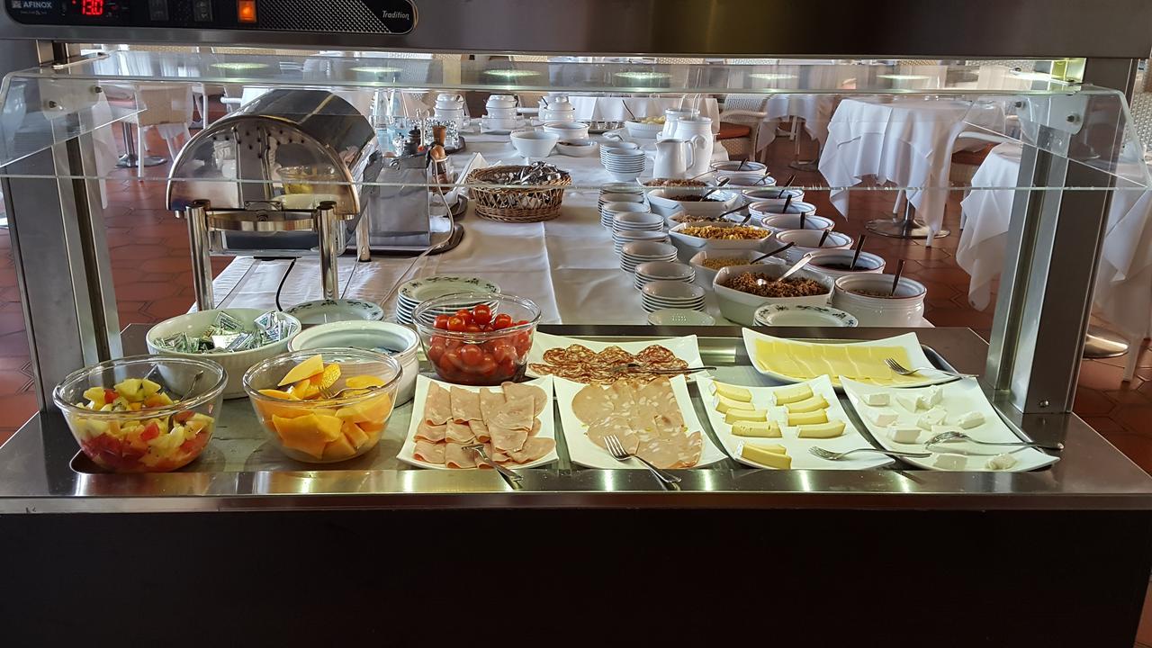 Hotel Sollievo مونتيجروتو تيرمي المظهر الخارجي الصورة