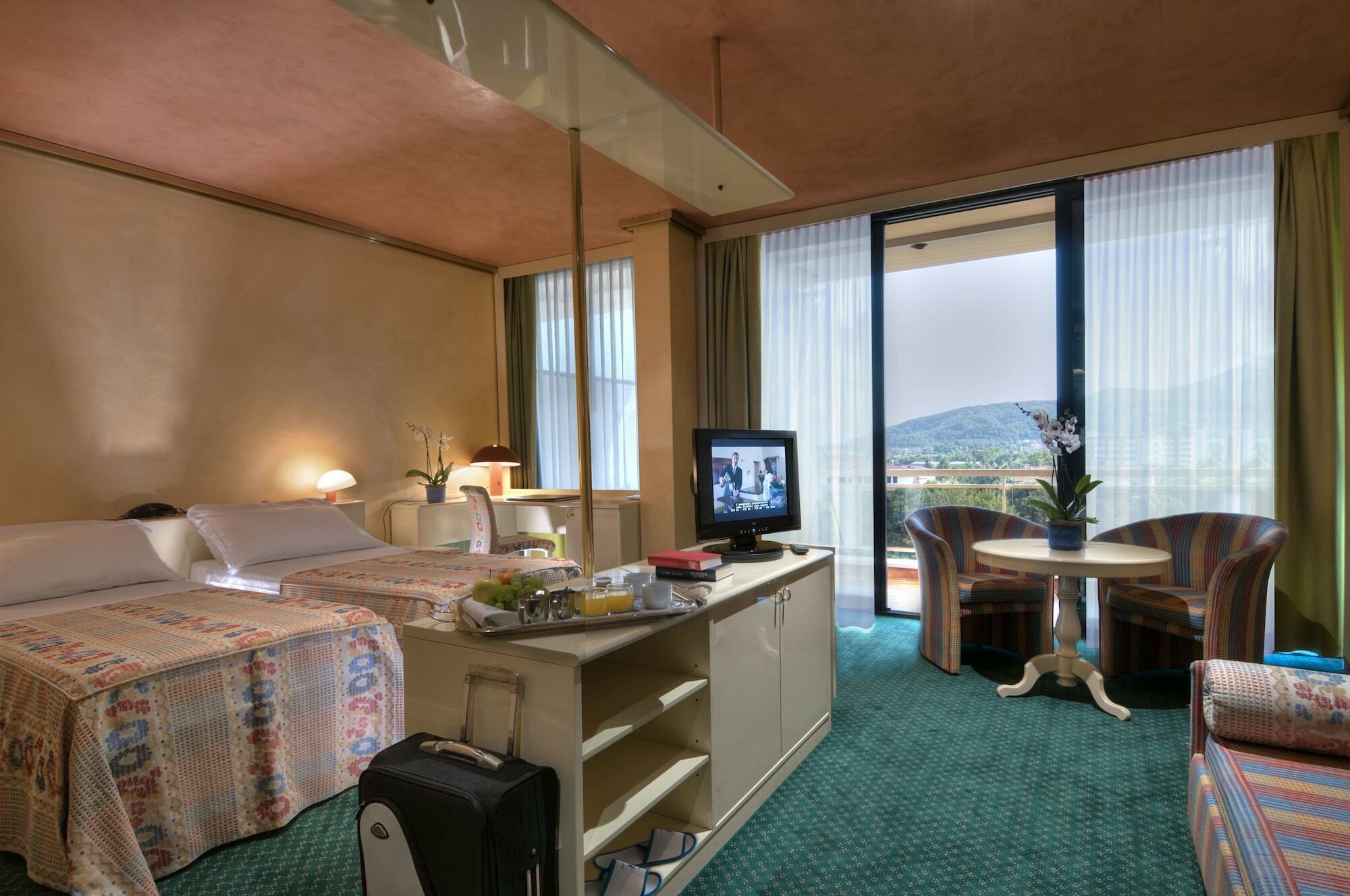 Hotel Sollievo مونتيجروتو تيرمي المظهر الخارجي الصورة