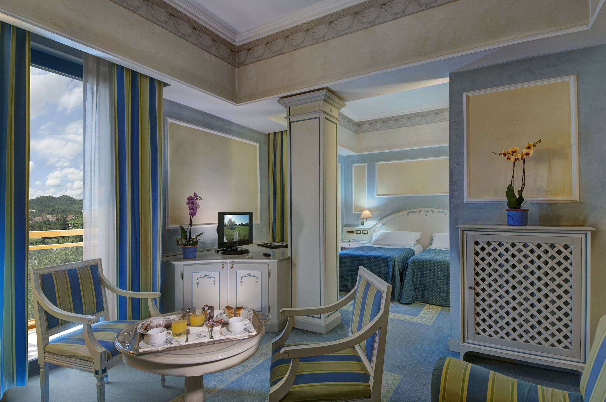 Hotel Sollievo مونتيجروتو تيرمي المظهر الخارجي الصورة