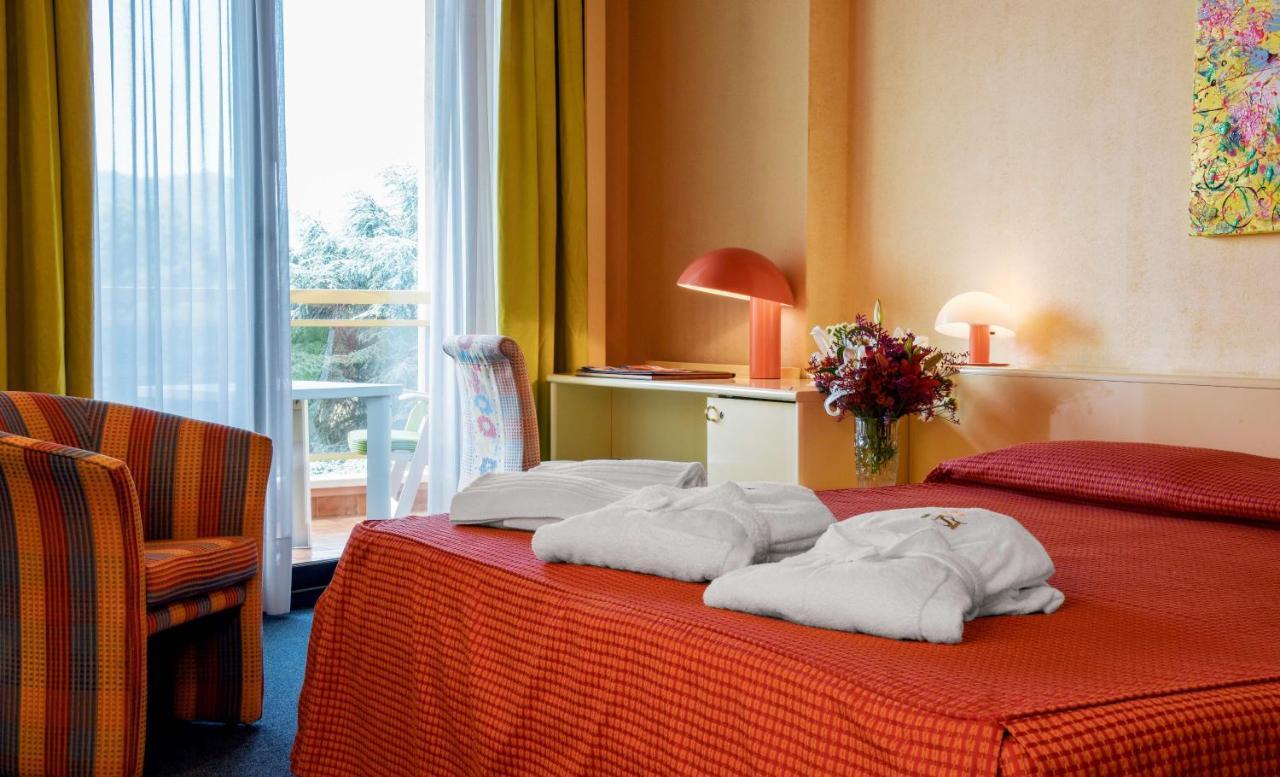 Hotel Sollievo مونتيجروتو تيرمي المظهر الخارجي الصورة