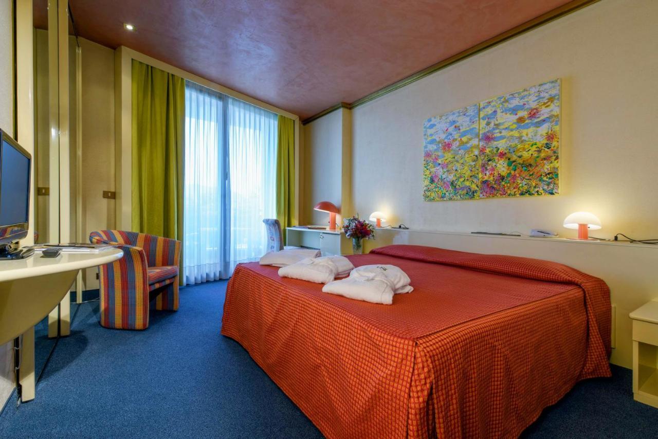 Hotel Sollievo مونتيجروتو تيرمي المظهر الخارجي الصورة